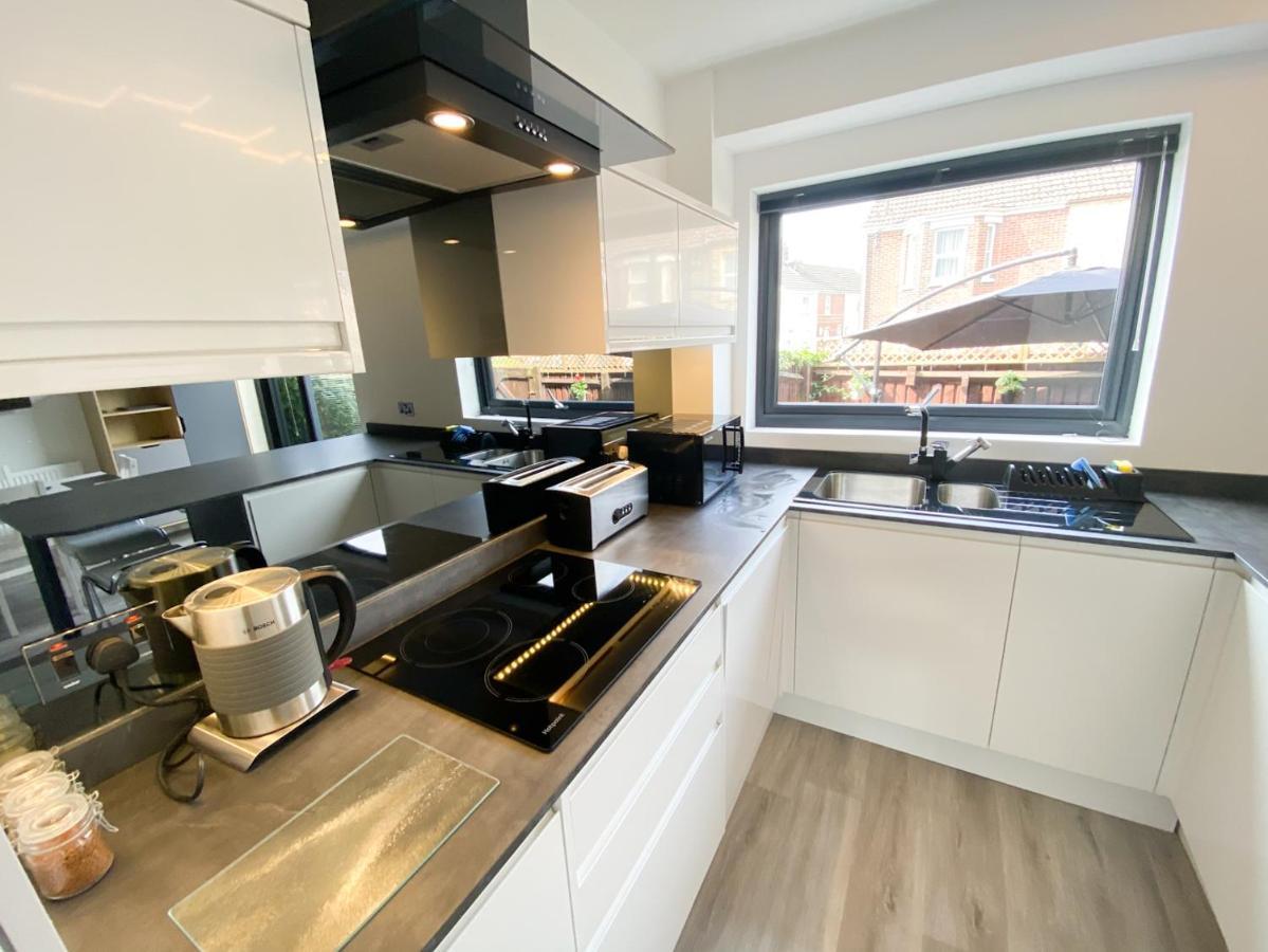 Harbourside House - Great Location - Parking - 2 En-Suites - Sleeps 5 Plus 1 Poole Esterno foto